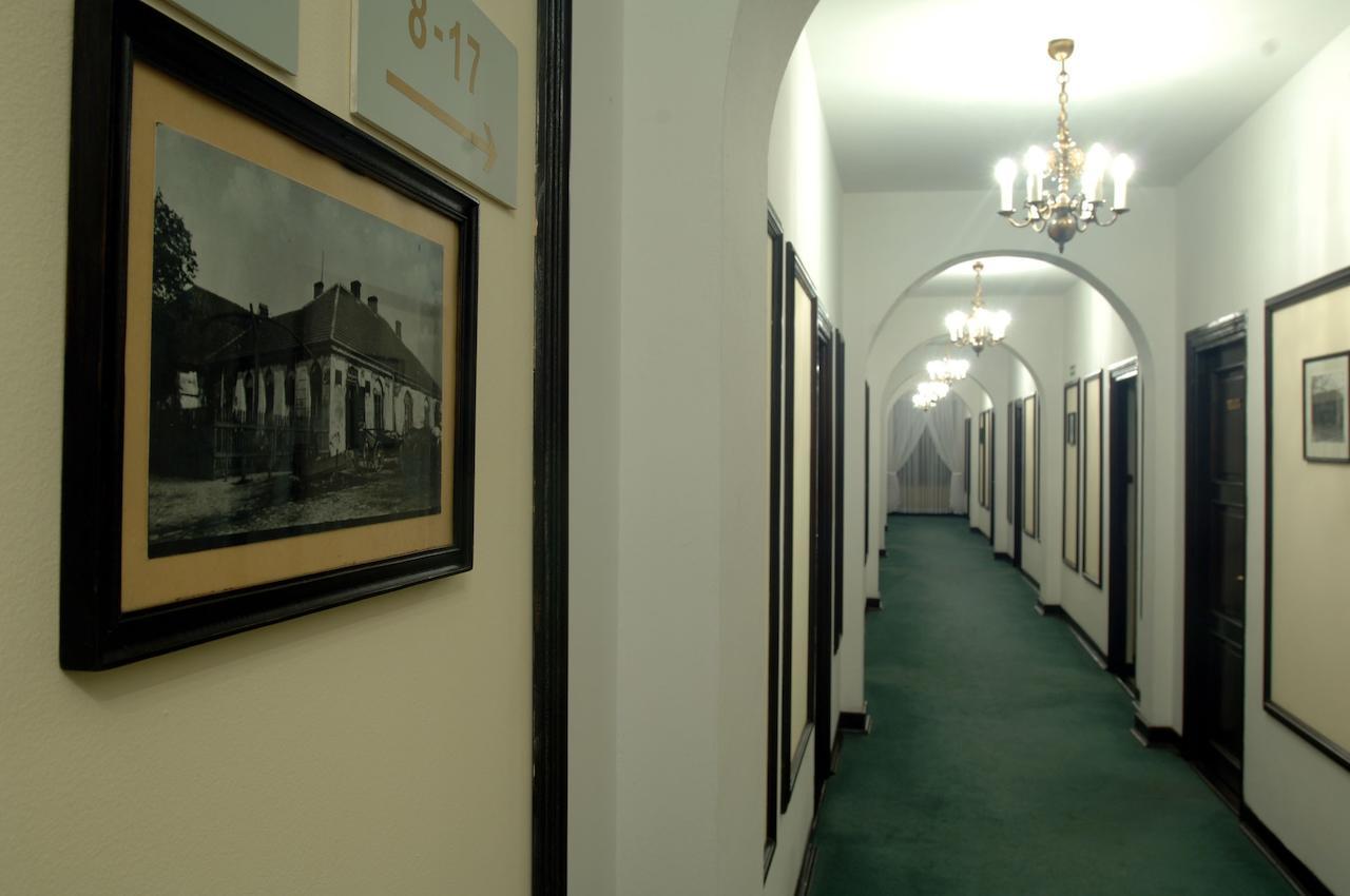 Hotel "Zajazd Napoleonski" 바르샤바 외부 사진